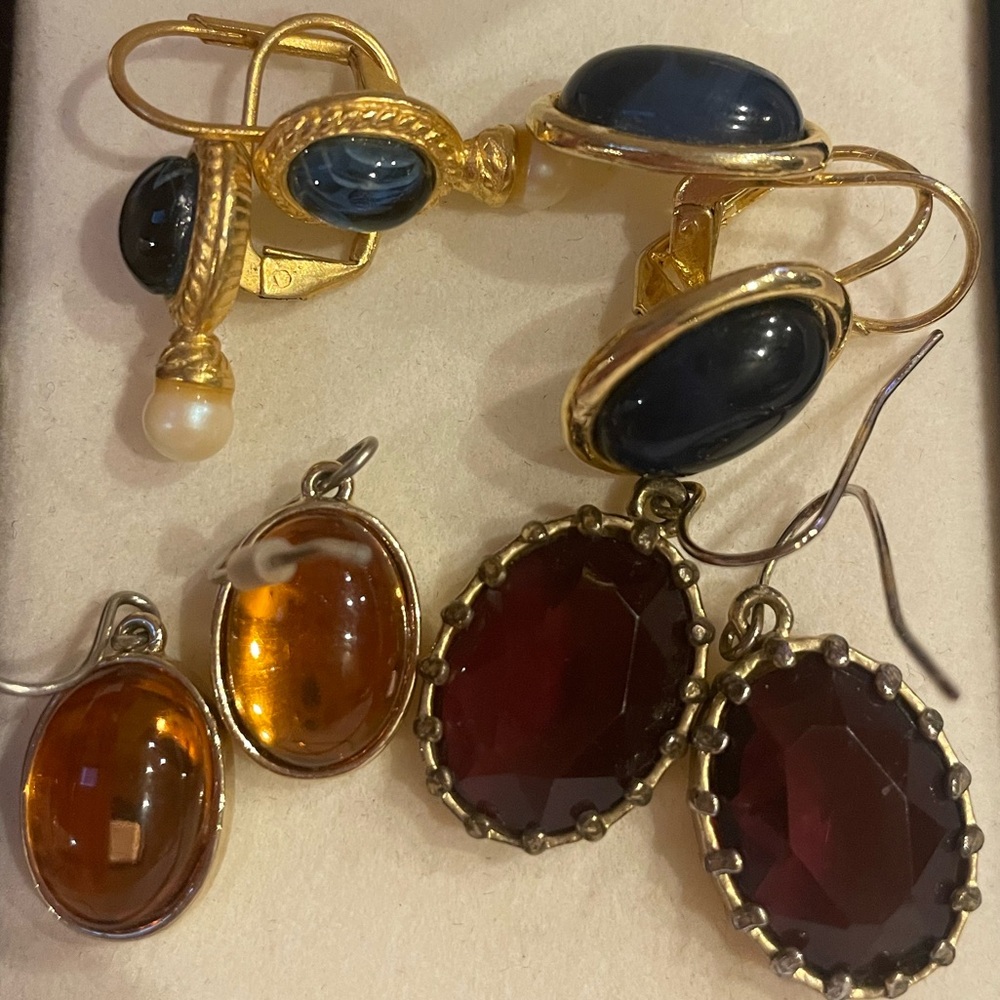 Lot of 4 Elegant Gold With Agate, Blue, And Purple Stone Drop & Dangle Earrings